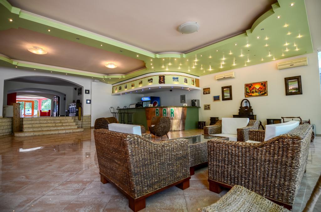 Hotel Majestic 3*
